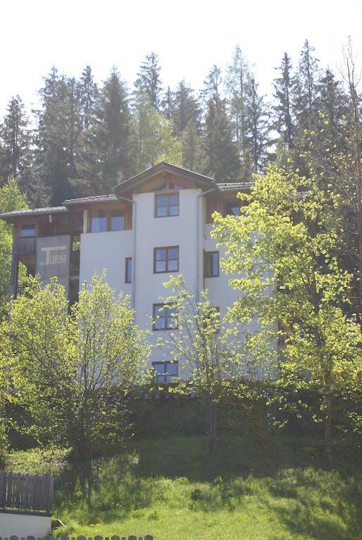 Appartamento Haus Im Turm Bad Kleinkirchheim Esterno foto